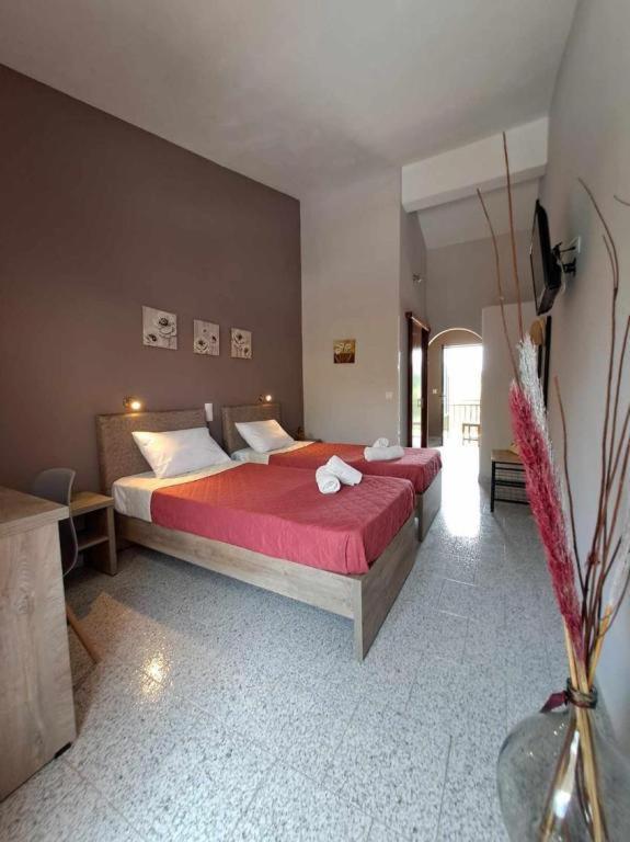 Ilias Apartments Ipsos Bagian luar foto